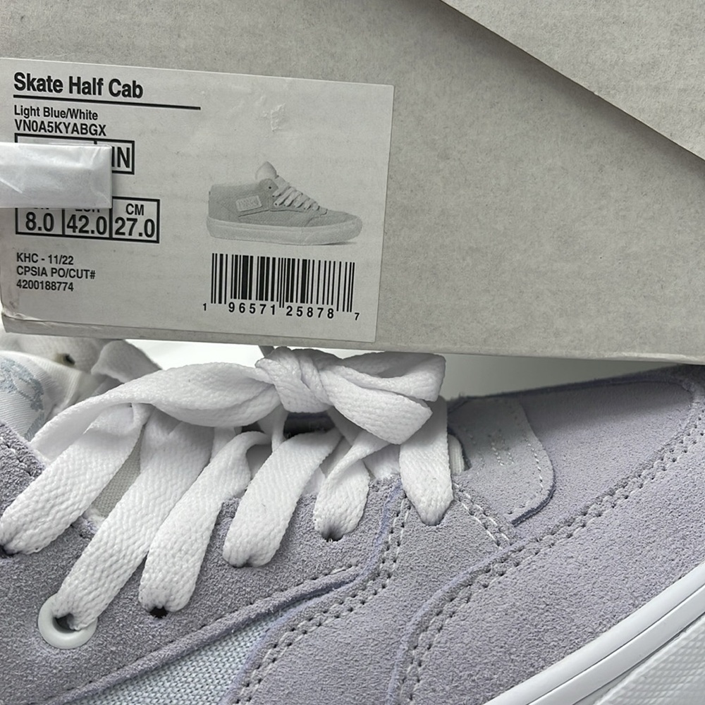 Vans Men’s Skate Half Cab
Light Blue/White
VN0A5KYABGX Sneakers - Picture 16 of 16